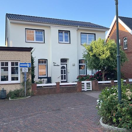 Haus Breslau Hotell Borkum Exteriör bild
