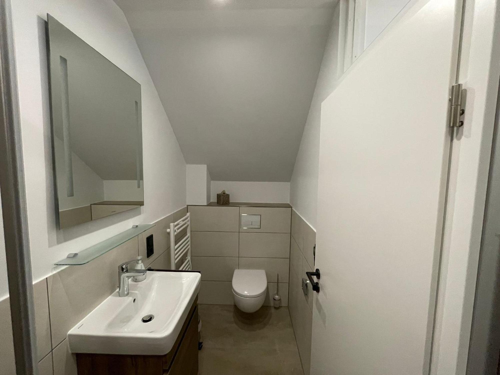 Haus Breslau Hotell Borkum Exteriör bild