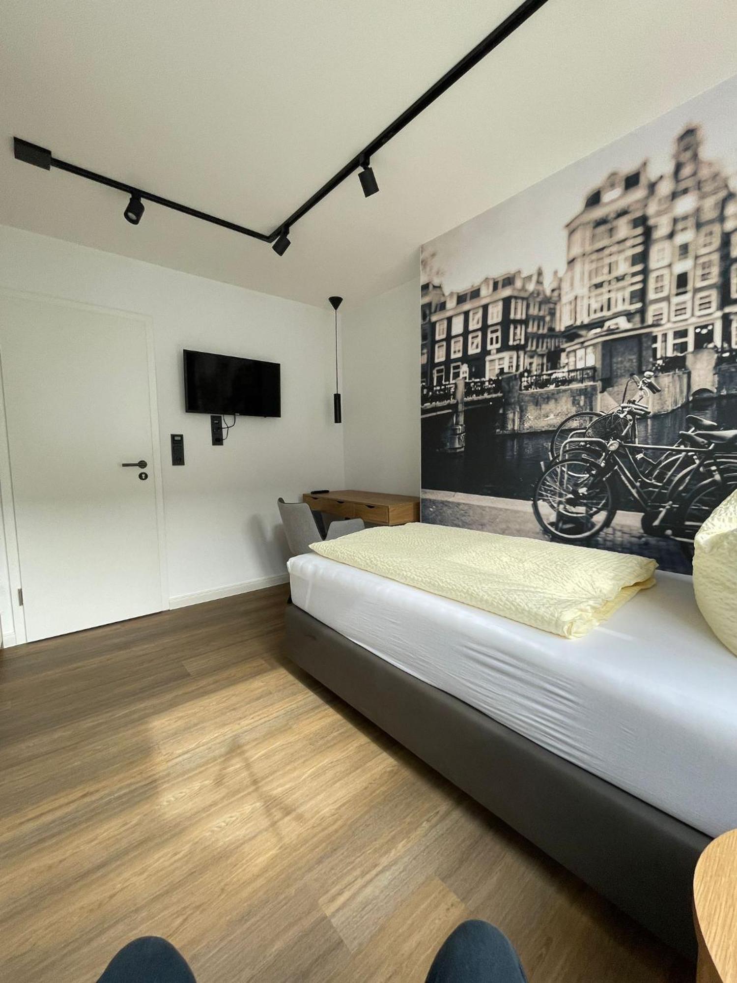 Haus Breslau Hotell Borkum Rum bild